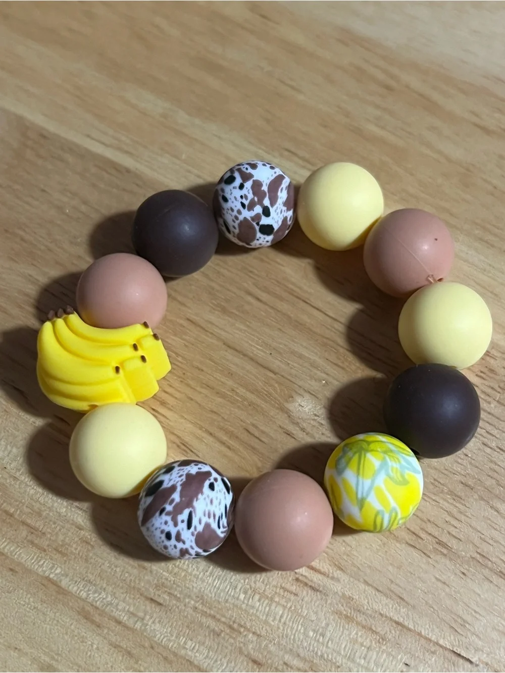 Kids Silicone Bead Bracelet - Yellow, Brown, Cream B228